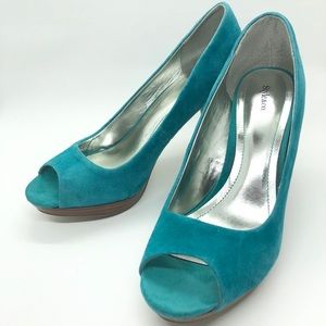 Style & Co. Turquoise Heels 7.5